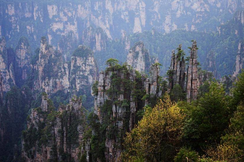 如何找当地皇冠代理_张家界旅游攻略:如何规划张家界最佳旅行路线?找当地私人地陪导游解决如何找当地皇冠代理！