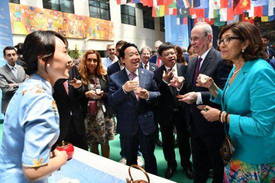 皇冠信用網会员开户申请
_上市！“高端中国茶第一股”皇冠信用網会员开户申请
，来自深圳罗湖