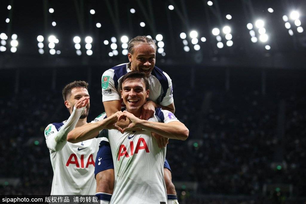 皇冠信用盘会员开户
_卡塞米罗表现分析:为何曼联的中场核心在对阵埃弗顿时数据平平皇冠信用盘会员开户
?