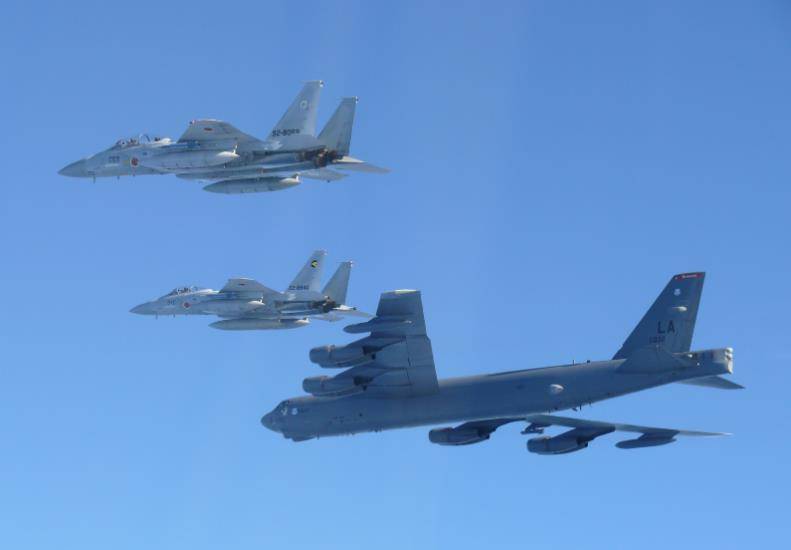 皇冠信用盘如何申请_美轰炸机来了皇冠信用盘如何申请，不许中国改变现状？遇上歼16，将重现猎火鸡名场面