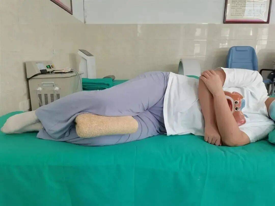 皇冠hga038_一觉醒来皇冠hga038，21岁女生的屁股惨不忍睹！严重或危及生命